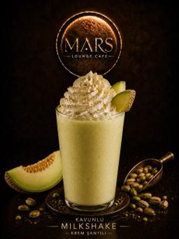 KAVUNLU MILKSHAKE